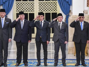 Tanda Tanya yang Tersisa Usai Prabowo Reshuffle Kabinet