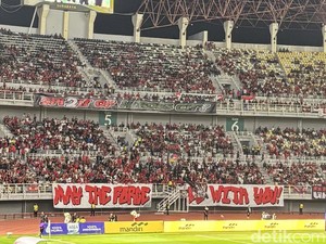 Kesan Thom Haye dan Diks soal Atmosfer Surabaya