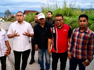 Andre Rosiade: Jalan Rusak di Taratak Galundi-Alahan Panjang Segera Diperbaiki