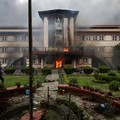 Chaos di Nepal, Massa Gen Z Bakar Rumah Politisi hingga Parlemen