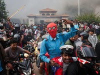 Kronologi Demo Chaos Nepal: Bendera One Piece, Rumah PM-Menkeu Dibakar