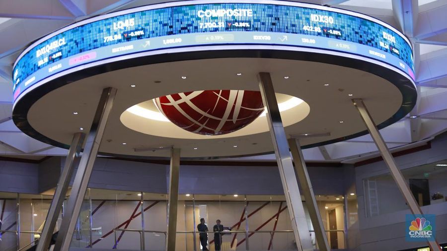 Pergerakan indeks Harga Saham Gabungan (IHSG), di Bursa Efek Indonesia, Jakarta, Selasa (9/9/2025). (CNBC Indonesia/Muhammad Sabki)