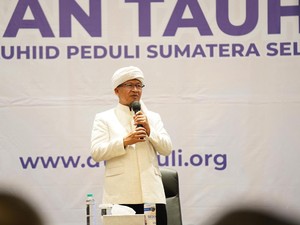 Perkuat Nilai Spiritual, Pegadaian Safari Dakwah Bareng Aa Gym