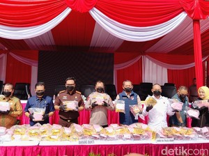 Peredaran Sabu 85 Kg-40 Ribu Ekstasi di Surabaya Digagalkan
