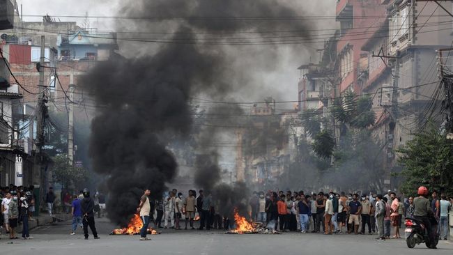 Breaking: PM Nepal Mengundurkan Diri Usai Demo Berujung Chaos-19 Tewas