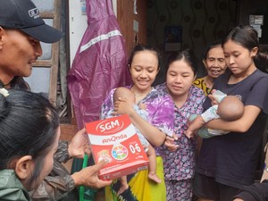 Dinsos Denpasar Salurkan Bantuan untuk Korban Banjir