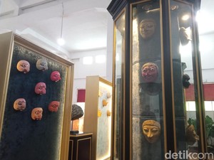 Koleksi Baru Museum Topeng Cirebon yang Kini Berusia Setahun