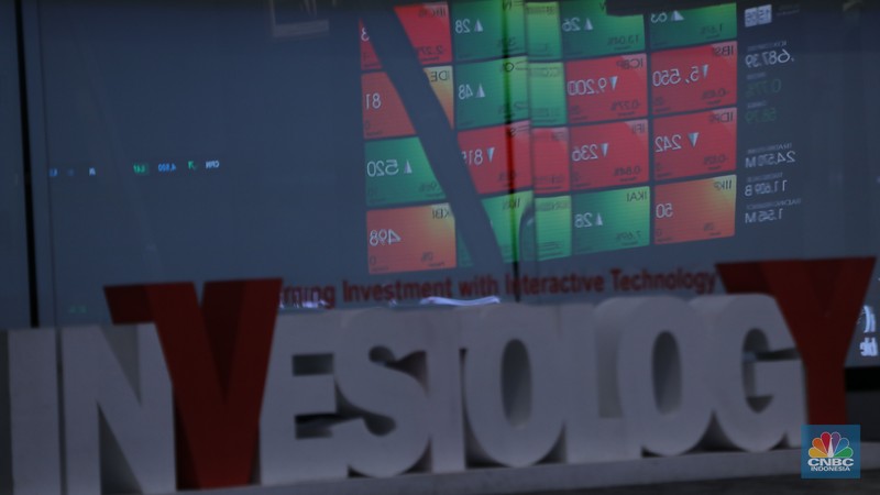 Layar menampilkan pergerakan Indeks Harga Saham Gabungan (IHSG) di Kantor Bursa Efek Indonesia (BEI), Jakarta, Rabu (10/9/2025). (CNBC Indonesia/Faisal Rahman)