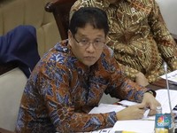 Menkeu Mau Tarik Rp 200 T 'Duit Nganggur' di BI