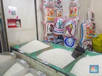 Pedagang Tolak Jual Beras SPHP, Ungkap Harga Beras Mulai Turun