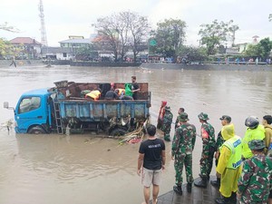 Mayat Perempuan Ditemukan di Taman Pancing Denpasar, Diduga Korban Banjir