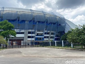 GBLA Disterilisasi Jelang Persiib Vs Persijap, Polisi Sita Flare