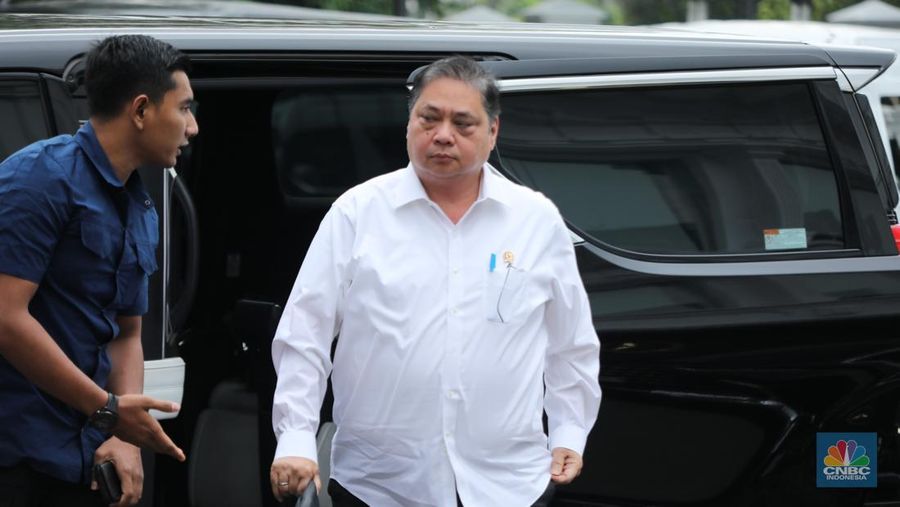 M. Quraish Shihab tiba di Istana Kepresidenan, Jakarta, Kamis (11/9/2025).