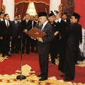 Awalnya Diremehkan-Didemo, Pejabat RI Ini Akhirnya Dipuja Bak Pahlawan