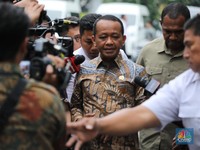 Prabowo Panggil Bahlil Bahas Stok dan Pasokan BBM ke SPBU