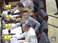Revisi UU P2SK, DPR Janji Gak Akan Intervensi LPS, BI dan OJK