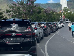Komunitas Terios Rush Rayakan Ultah Ke-18 Sambil Jajal Mobil Hybrid