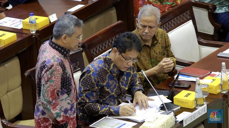 Menteri Keuangan Purbaya Yudhi Sadewa saat menghadiri rapat kerja dengan Komisi XI DPR RI dengan agenda keputusan RKA Tahun 2026 Kementerian Keuangan di Gedung DPR RI, Jakarta, Kamis 11/9/2025). (CNBC Indonesia/Muhammad Sabki)
