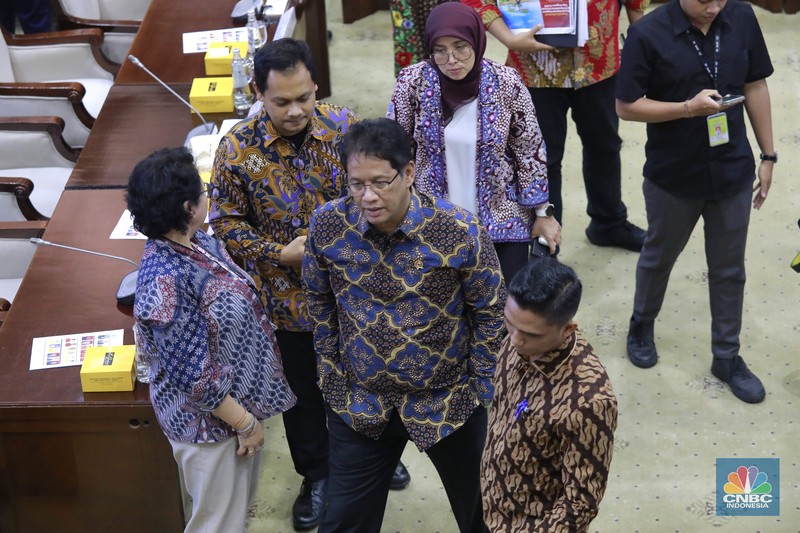 Menteri Keuangan Purbaya Yudhi Sadewa saat menghadiri rapat kerja dengan Komisi XI DPR RI dengan agenda keputusan RKA Tahun 2026 Kementerian Keuangan di Gedung DPR RI, Jakarta, Kamis 11/9/2025). (CNBC Indonesia/Muhammad Sabki)
