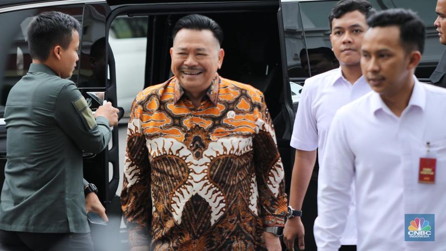 M. Quraish Shihab tiba di Istana Kepresidenan, Jakarta, Kamis (11/9/2025).