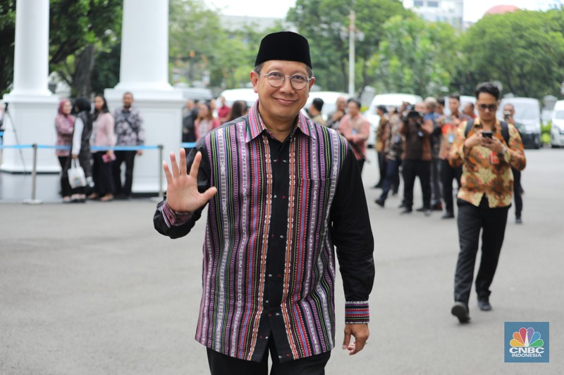 M. Quraish Shihab tiba di Istana Kepresidenan, Jakarta, Kamis (11/9/2025).