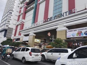 4 Fakta Kondisi Pasar Baru Bandung, Ikon Wisata Belanja yang Kini Lesu