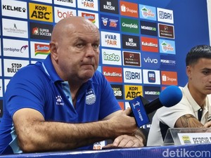 Catatan Legenda di Balik Kesuksesan Persib Bandung Bungkam Arema FC