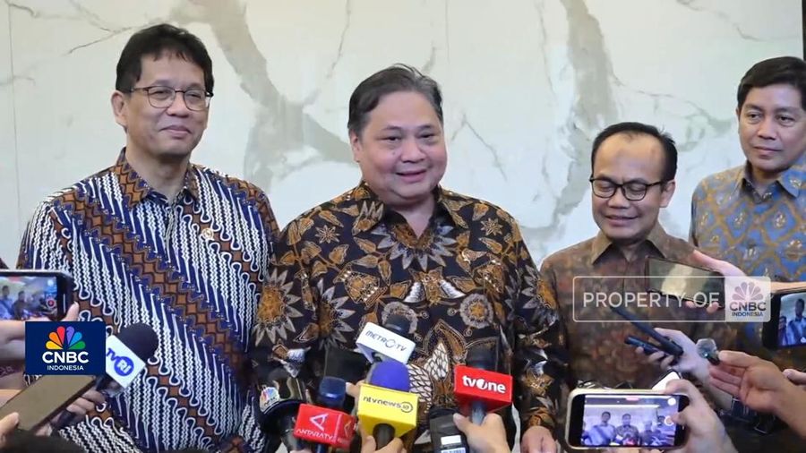 Menteri Koordinator Perekonomian Airlangga Hartarto memastikan pemerintah akan terus melanjutkan pemberian paket stimulus ekonomi hingga akhir tahun 2025.