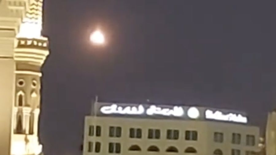 Rudal dicegat di Madinah kemarin. (TikTok/taufiqueahmed94)