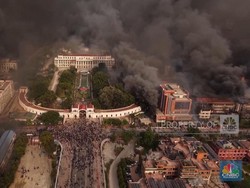 Video: Penampakan Gedung Pemerintah-DPR Nepal Dilahap Si Jago Merah