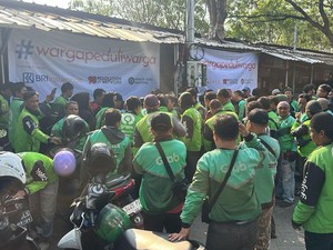 98 Resolution Network Inisiasi Warga Peduli Warga, Bagikan Sembako Tiap Sabtu