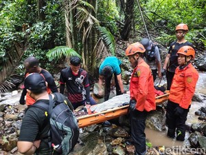 Video Turis Belanda Patah Kaki Usai Jatuh di Air Terjun Lombongo Gorontalo