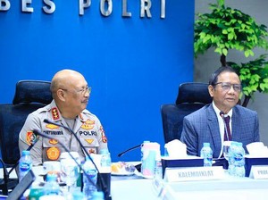 Teguhkan Profesionalisme, Polri Gelar Forum Gandeng Mahfud Md-Komjen Chryshnanda