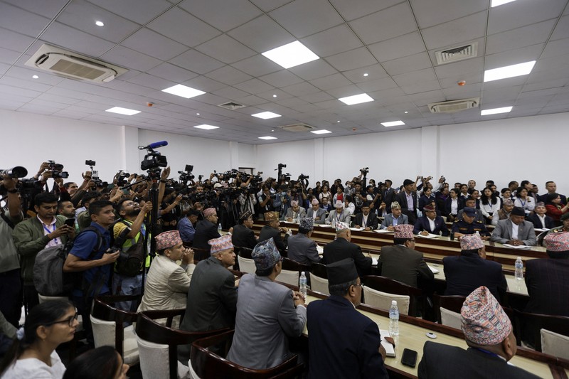 Perdana Menteri baru Nepal, Sushila Karki, menyampaikan pernyataan publik perdana usai dilantik, Minggu (14/9/2025). Perdana Menteri baru Nepal, Sushila Karki, menyampaikan pernyataan publik perdana usai dilantik, Minggu (14/9/2025). (Navesh Chitrakar/Navesh Chitrakar)