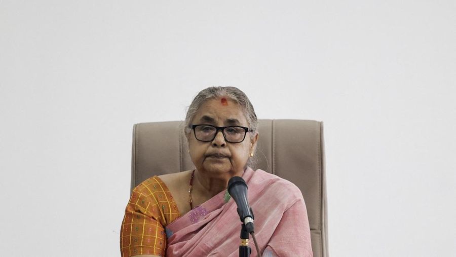 Perdana Menteri baru Nepal, Sushila Karki, menyampaikan pernyataan publik perdana usai dilantik, Minggu (14/9/2025). Perdana Menteri baru Nepal, Sushila Karki, menyampaikan pernyataan publik perdana usai dilantik, Minggu (14/9/2025). (Navesh Chitrakar/Navesh Chitrakar)