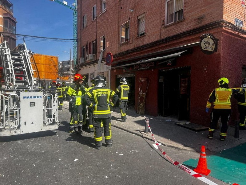 Sebanyak 25 orang terluka, tiga di antaranya luka berat, akibat ledakan di sebuah kafe di Madrid, Spanyol, Sabtu (13/9/2025). Sebanyak 25 orang terluka, tiga di antaranya luka berat, akibat ledakan di sebuah kafe di Madrid, Spanyol, Sabtu (13/9/2025). (via REUTERS TV/Madrid Emergency Services)
