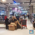 Diskon Besar-Besran, Warga Serbu Koper di Transmart