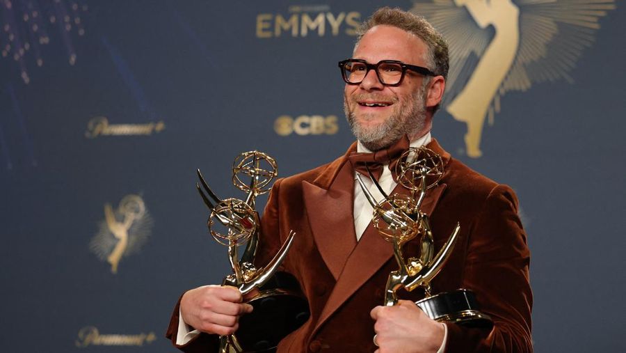 Britt Lower poses with the Best Actress in a Drama Series award for Severance, at the 77th Primetime Emmy Awards in Los Angeles, California, U.S., September 14, 2025. REUTERS/Daniel Cole