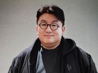 Chairman HYBE Bang Si Hyuk Terseret Kasus Transaksi Ilegal