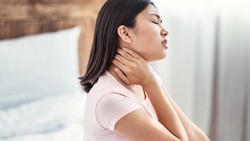 Leher Kaku Pertanda Kolesterol Tinggi? Ini Kata Dokter