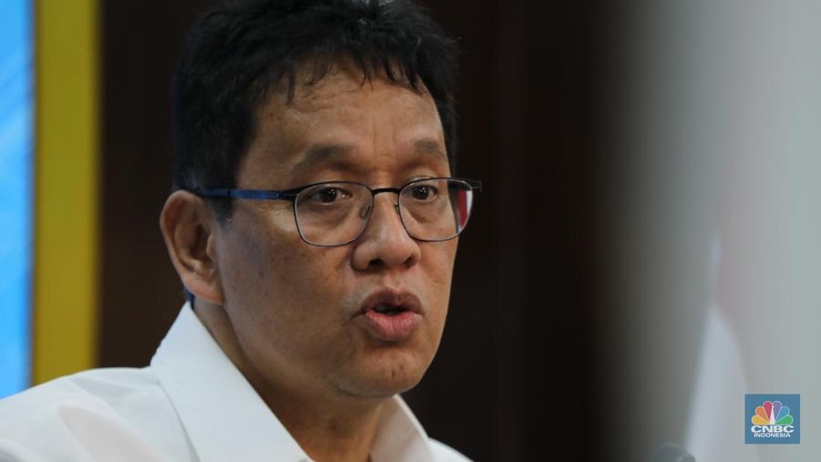 Menteri Keuangan Purbaya Yudhi Sadewa saat konpres di Istana Kepresidenan, Jakarta, Senin (15/9/2025). (CNBC Indonesi/Tri Susilo)