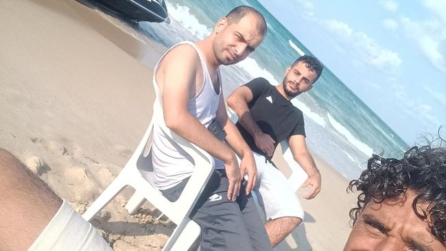 Makan Waktu Setahun, Warga Gaza Nekat Kabur ke Eropa dengan Jet Ski