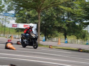 Mencicipi Singkat New Honda ADV 160, Layak Buat Naik Level?