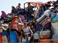 Gempuran Baru Israel, Ribuan Warga Gaza Terpaksa Mengungsi Lagi