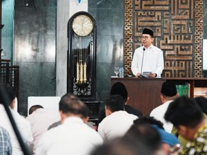 Hadiri Maulid Nabi, Fadli Zon Tekankan Nilai Budaya di Balik Tradisi Ini