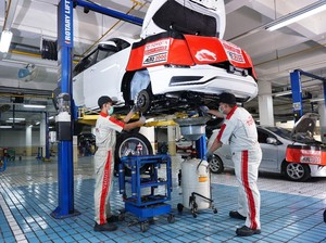Kenali Tanda-tanda Suspensi Mobil Bermasalah