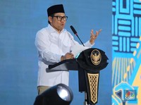 Menteri Koordinator Bidang Pemberdayaan Masyarakat (Menko PM) Muhaimin Iskandar menyampaikan arahan saat menghadiri acara Festival Kemudahan dan Perlindungan Usaha Mikro di GOR Tambora Politeknik Pariwisata, Kab. Lombok Tengah, Nusa Tenggara Barat (N