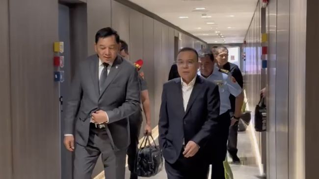 Momen Dasco Sambut Sjafrie Sjamsoeddin Hingga Antar ke Komisi I DPR