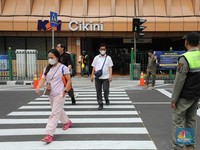 Penampakan Pelican Crossing di Stasiun Cikini, Ini Fungsinya