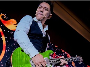 Pongki Barata Reuni Bareng Jikustik di Jogja, Konser 3 Dekade yang Bikin Baper